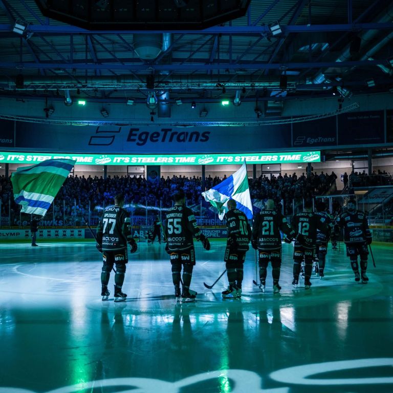 Dein Dauerkarten-Upgrade für die Playoffs 2026