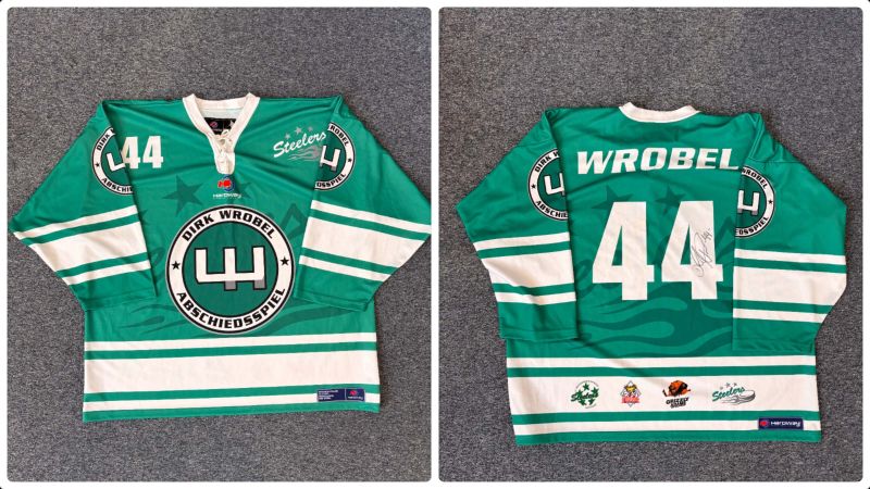 Nr. 10 | Fantrikot Wrobel 12.11.2011