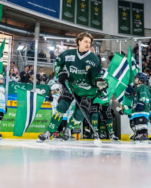 Under (P)review: It’s Play-Off-Time!