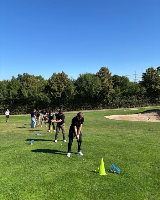 Steelers-Nachwuchs tauscht Eishockeyschläger gegen Golfschläger